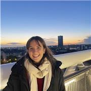 Profesora de lengua, inglesa, francés e historia para niños de todas las edades